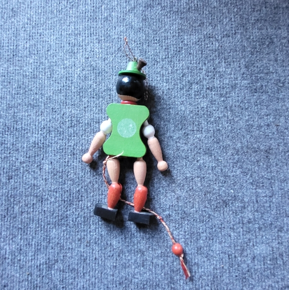 Pull String Wooden Puppet Jumping Jack Ornament - Picture 4 of 4